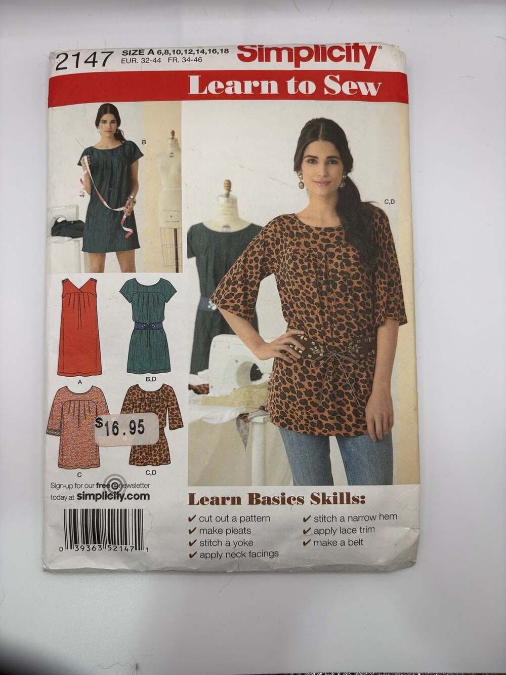 Simplicity Sewing Patterns - Picture 2 of 7
